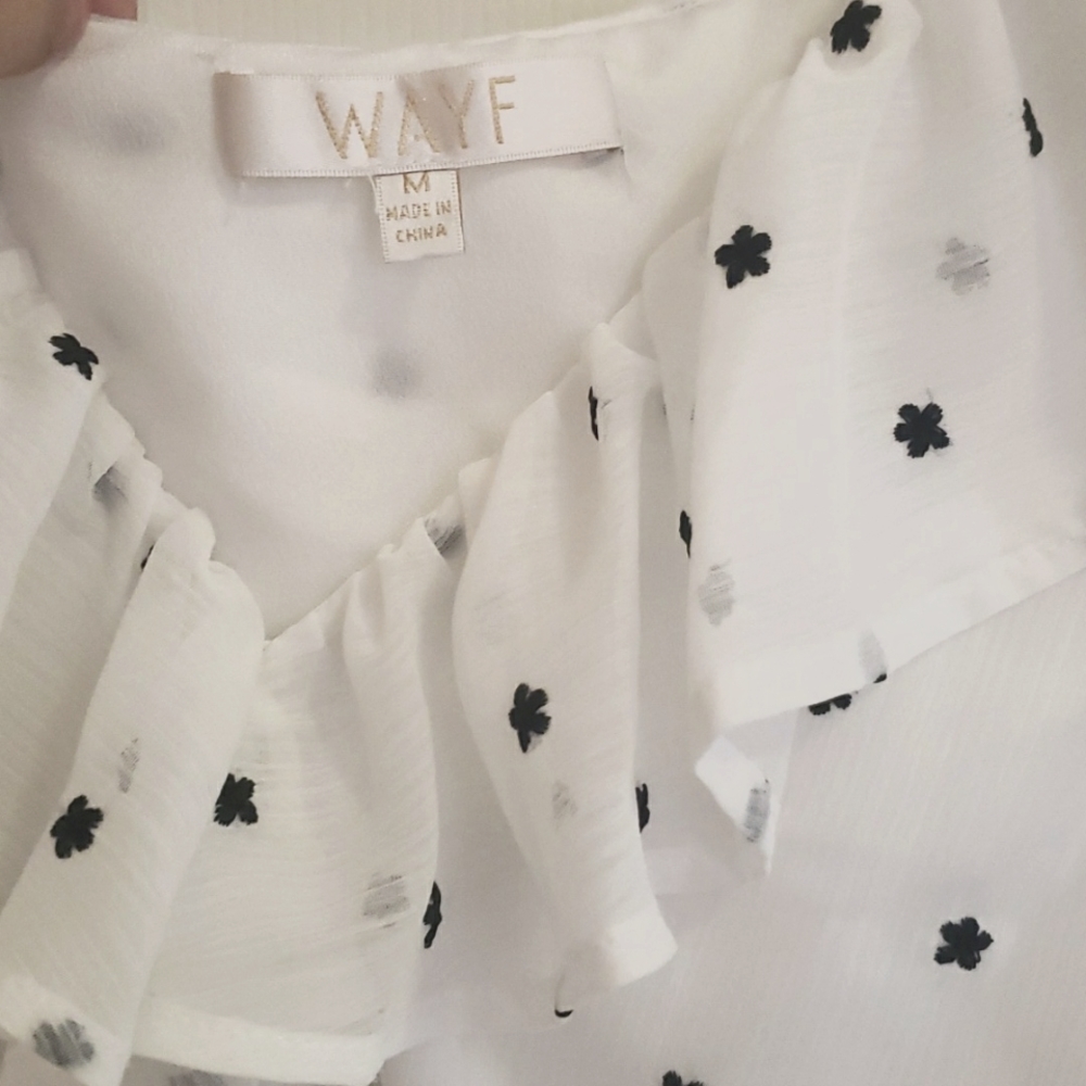 WAYF blouses - Picture 2 of 3